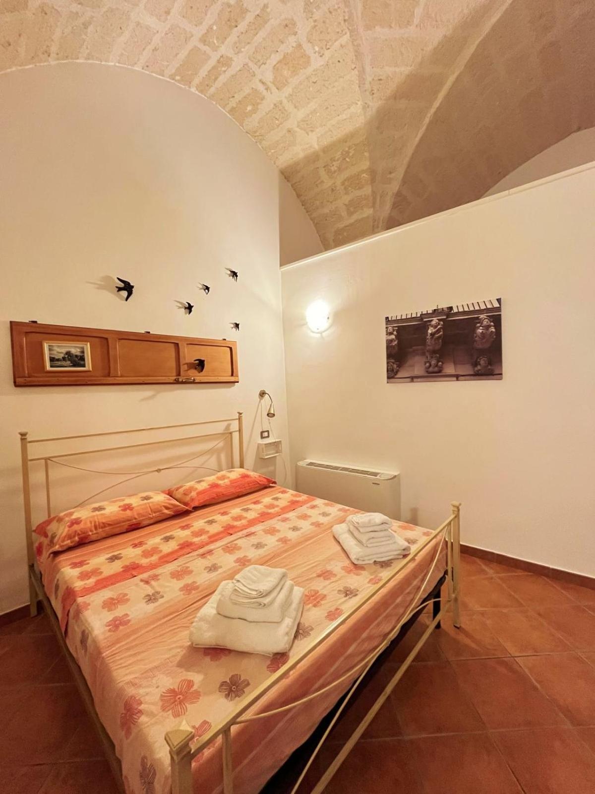 La Casa Di Giu Salento Villa Surbo Екстериор снимка