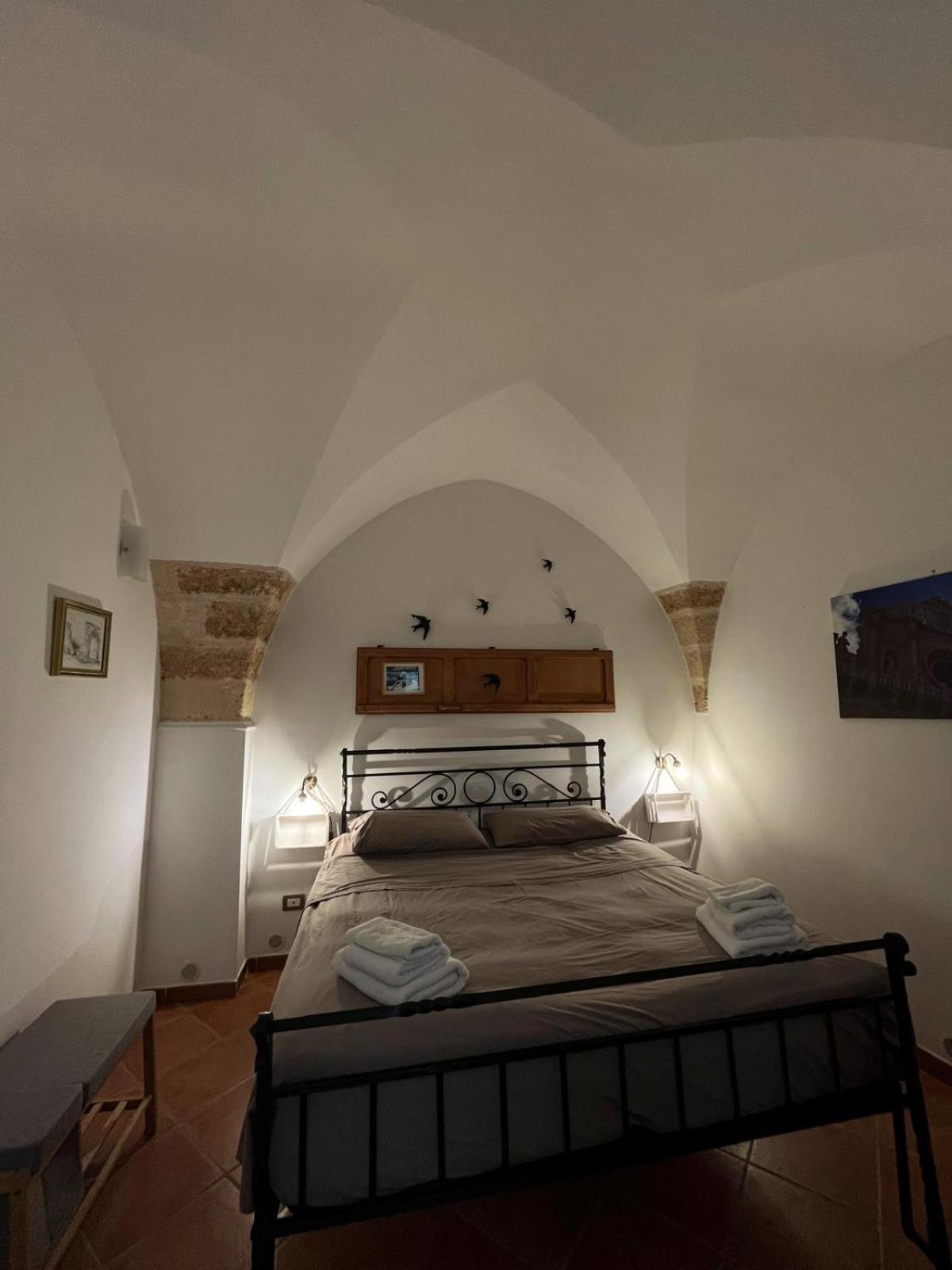 La Casa Di Giu Salento Villa Surbo Екстериор снимка
